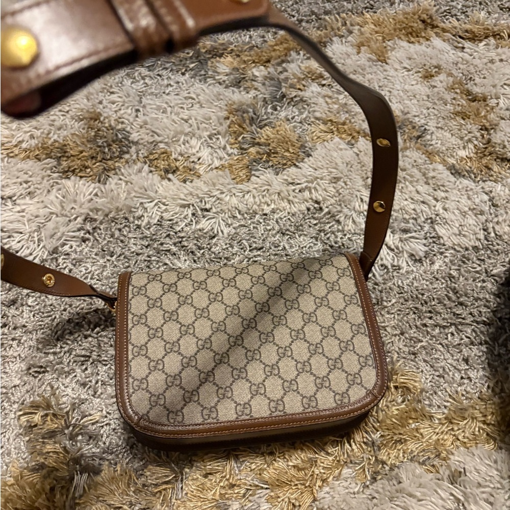 Gucci Brown and Cream Crossbody Bag - Picture 2 of 11